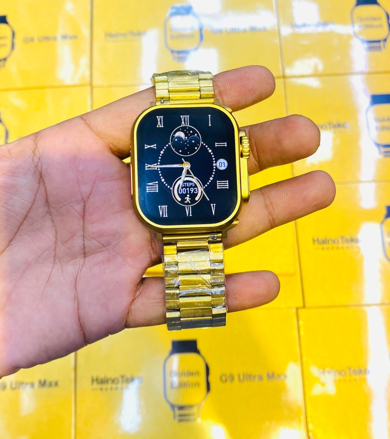 C9 Ultra Max Gold Edition Color Smartwatch 2.1 Inch Screen WITH Hryfine APP